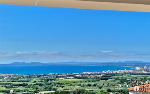 Luxury Sea View Villa in Roses, Costa Brava – South Facing, Private Pool, Exclusive Location