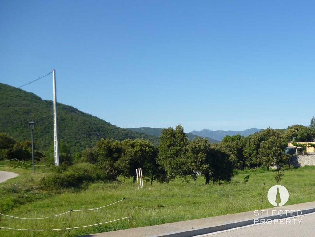 Le terrain constructible entre les montagnes et la mer dans l’arrière-pays de Costa Brava – La Vajol – Photo 5