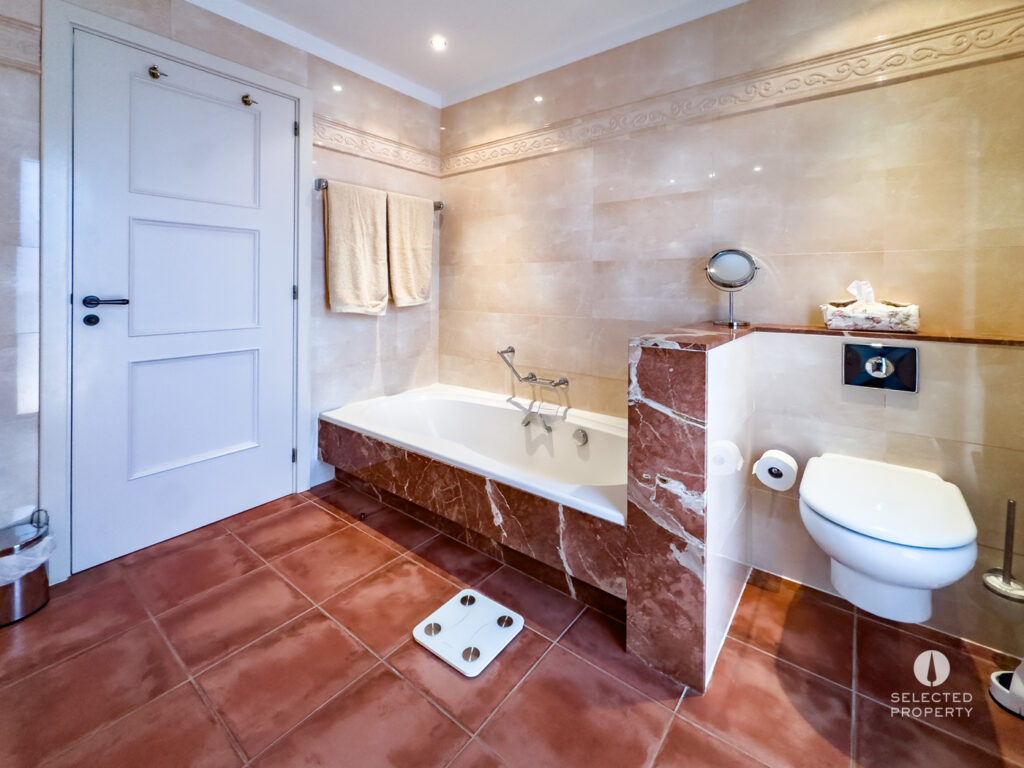 Villa de estilo bungalow en el campo de golf de TorreMirona, Costa Brava – Navata – villa – Foto 30