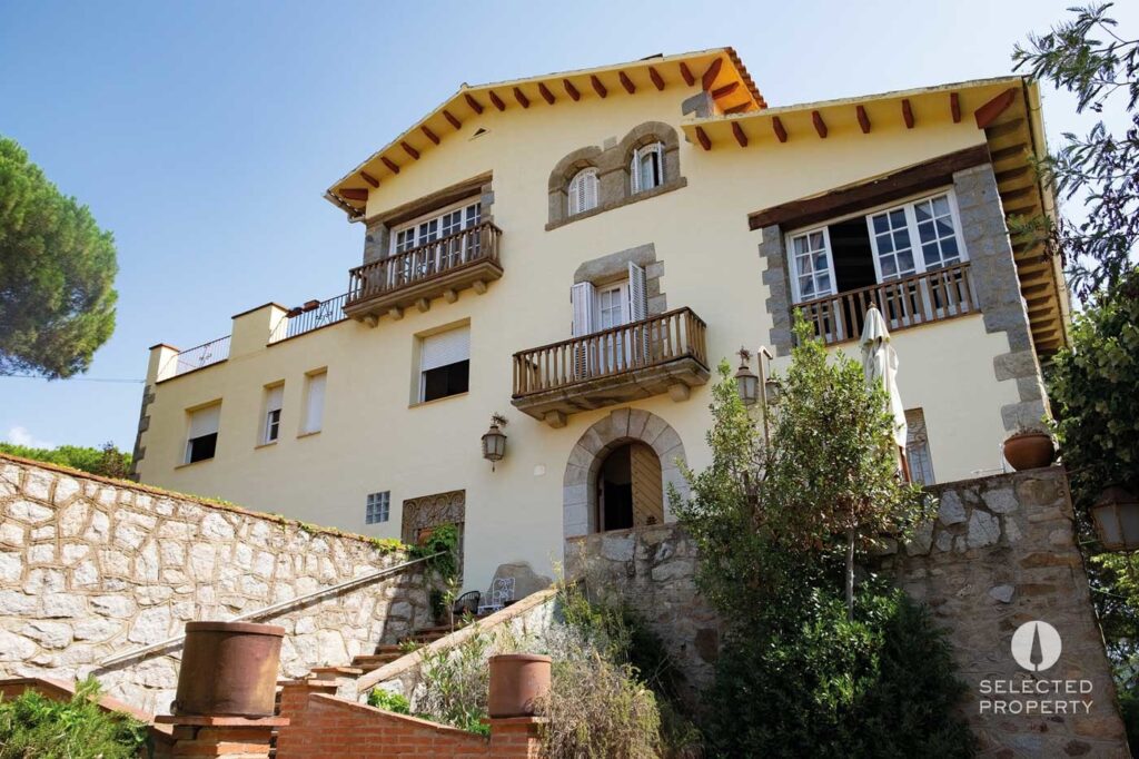 Montornès del Vallès · Vallès Oriental · Casa señorial en torno de Barcelona