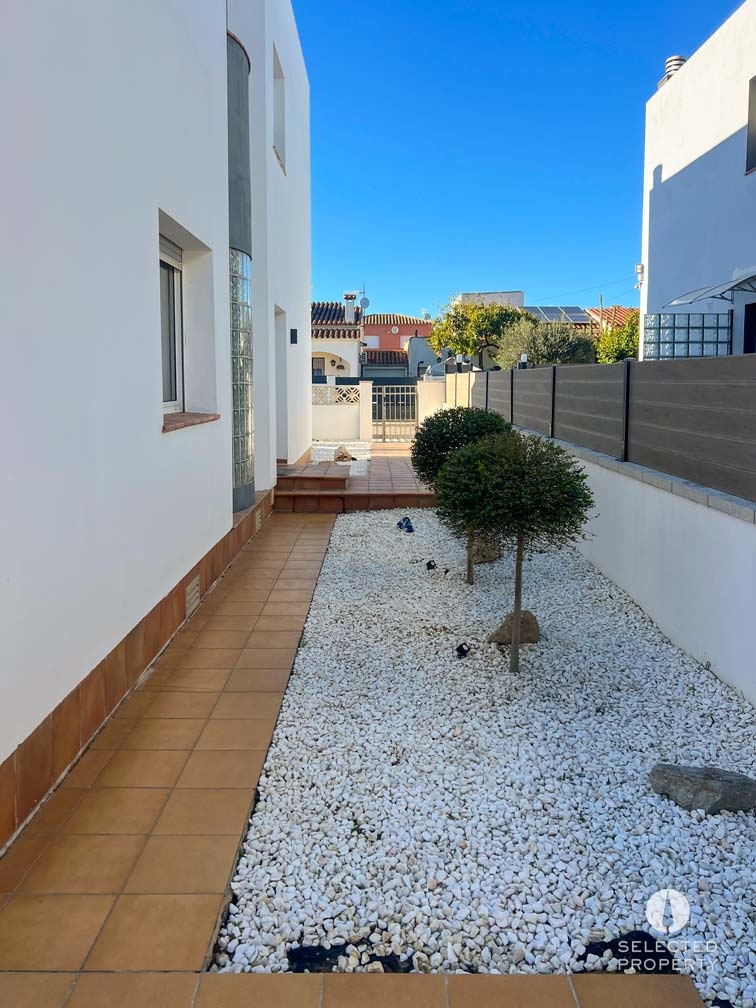 Charmantes Doppelhaus in Puigmal, Empuriabrava – Renoviert im Jahr 2021 – Empuriabrava – Foto 3