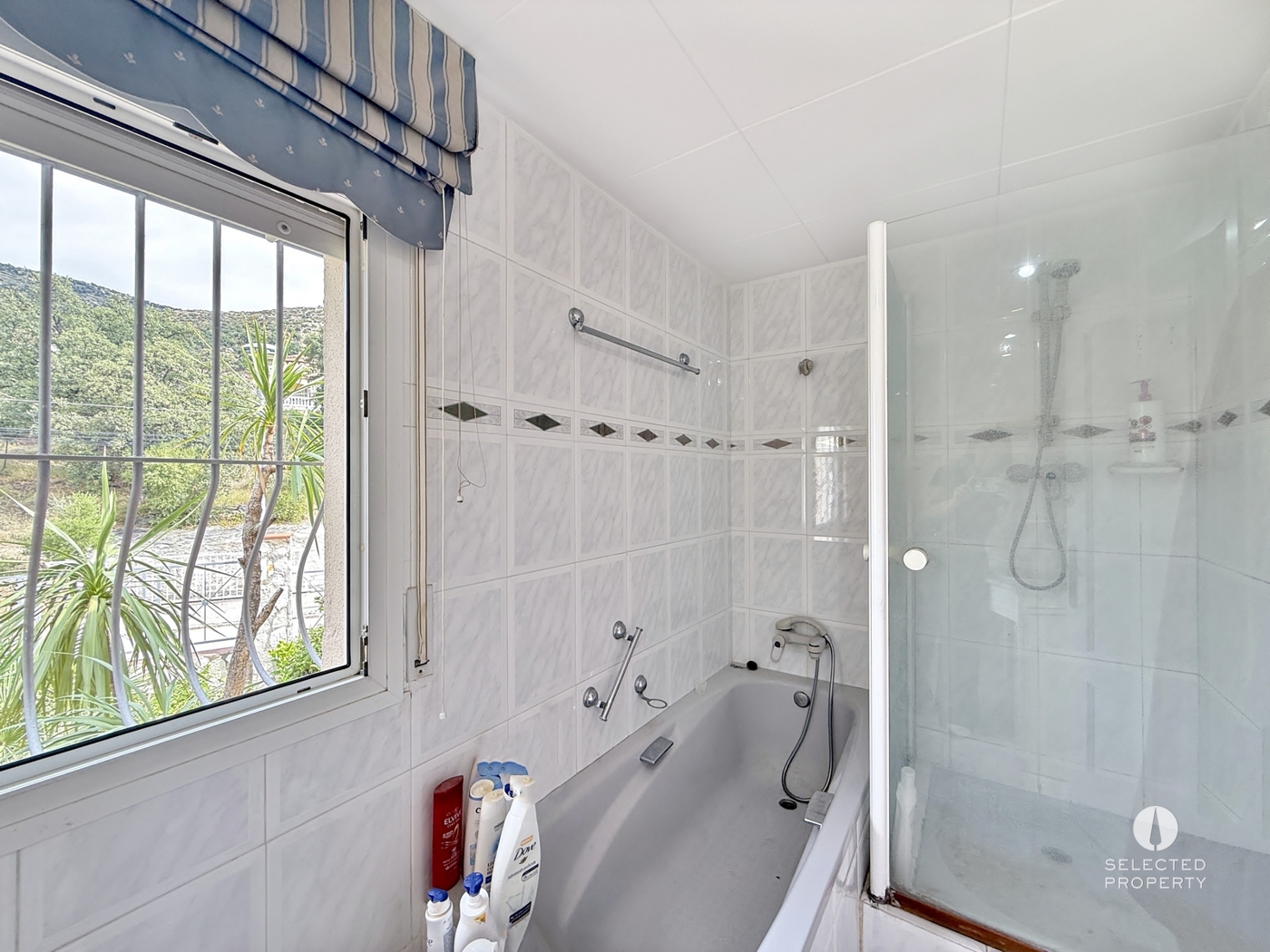 Exklusive Luxusvilla mit Meerblick über die Bucht von Roses – Indoor-Pool, Gästeapartment, Südausrichtung – Roses – villa – Foto 27