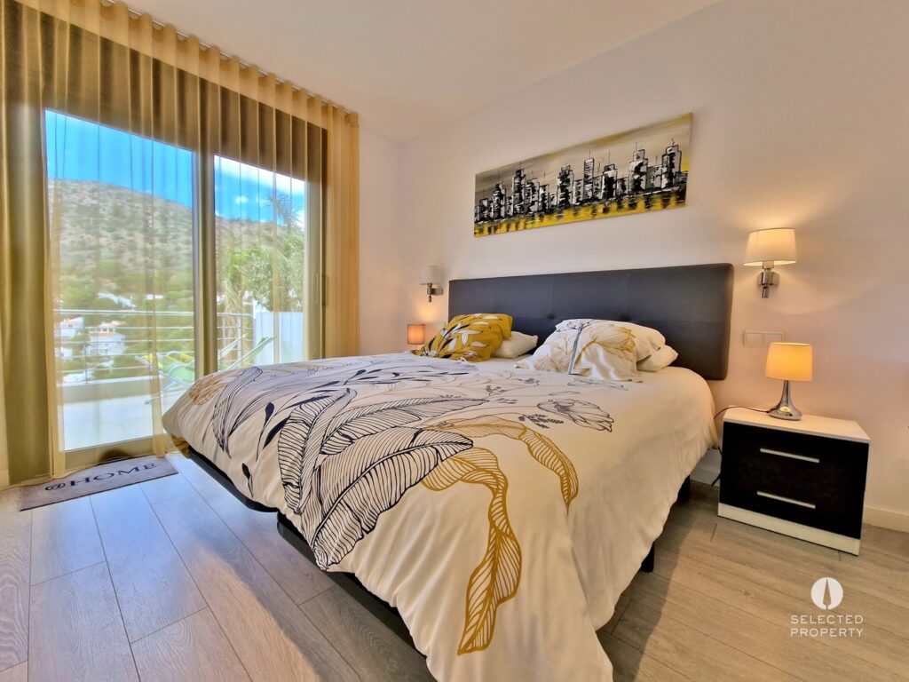 Außergewöhnliche Luxusvilla mit spektakulärem Meerblick, nur 200 Meter vom Strand entfernt – Roses – Foto 38