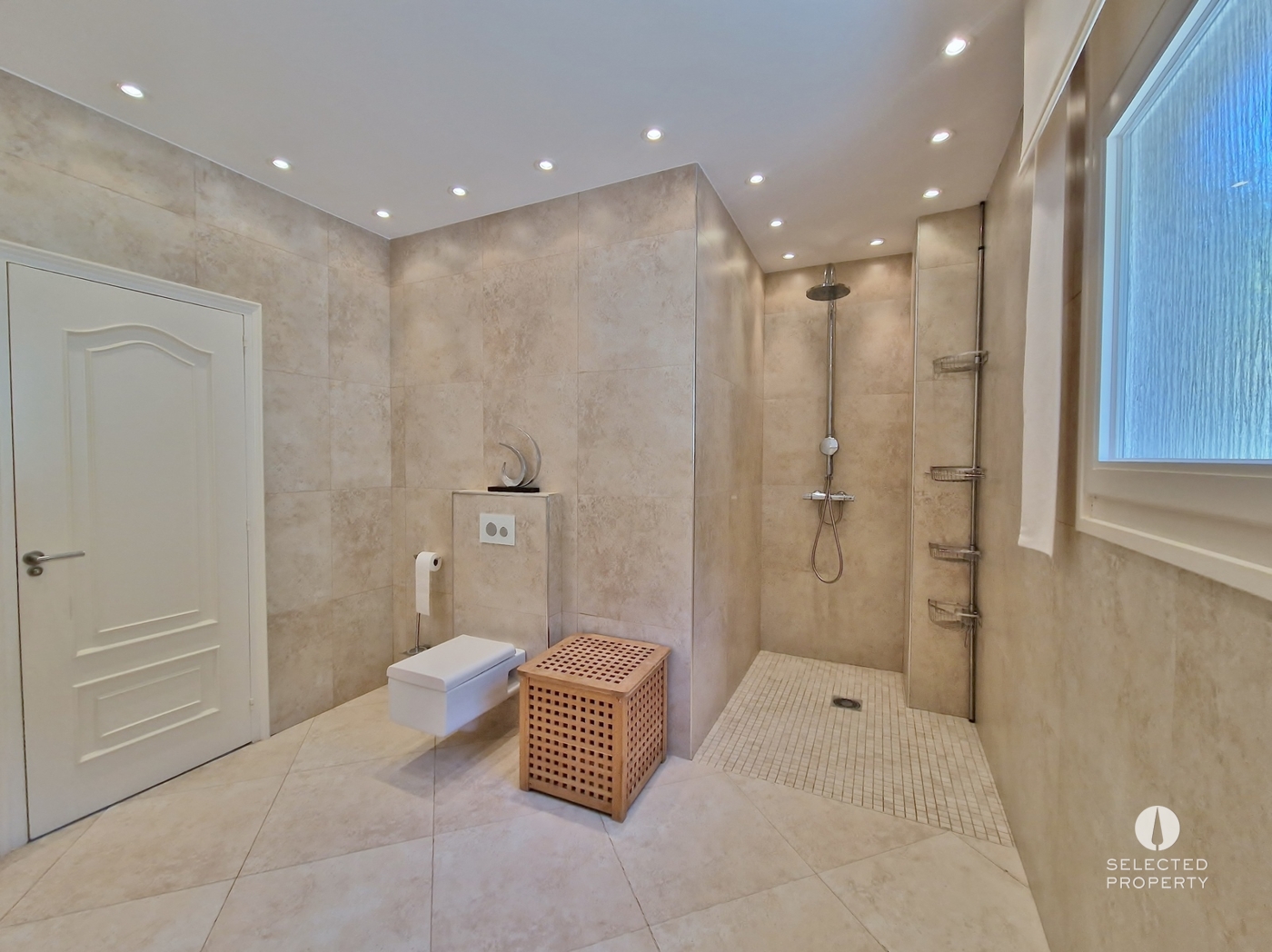 Exclusiva Villa de Lujo con Vistas al Mar, Apartamento de Invitados, Piscina y Zona Wellness — Ubicación Privilegiada en la Costa Brava – Roses – villa – Foto 27