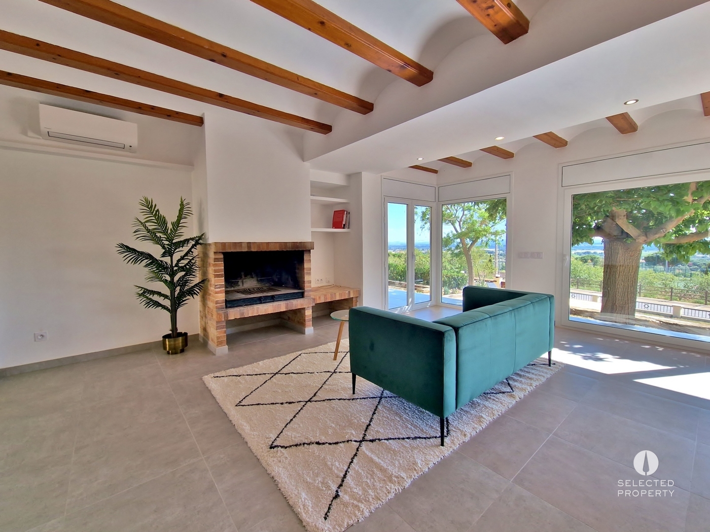 Exceptional Sea View Villa with Infinity Pool and Olive Grove — Fully Renovated, 5 Minutes from the Beach – Pau – villa – Foto 19