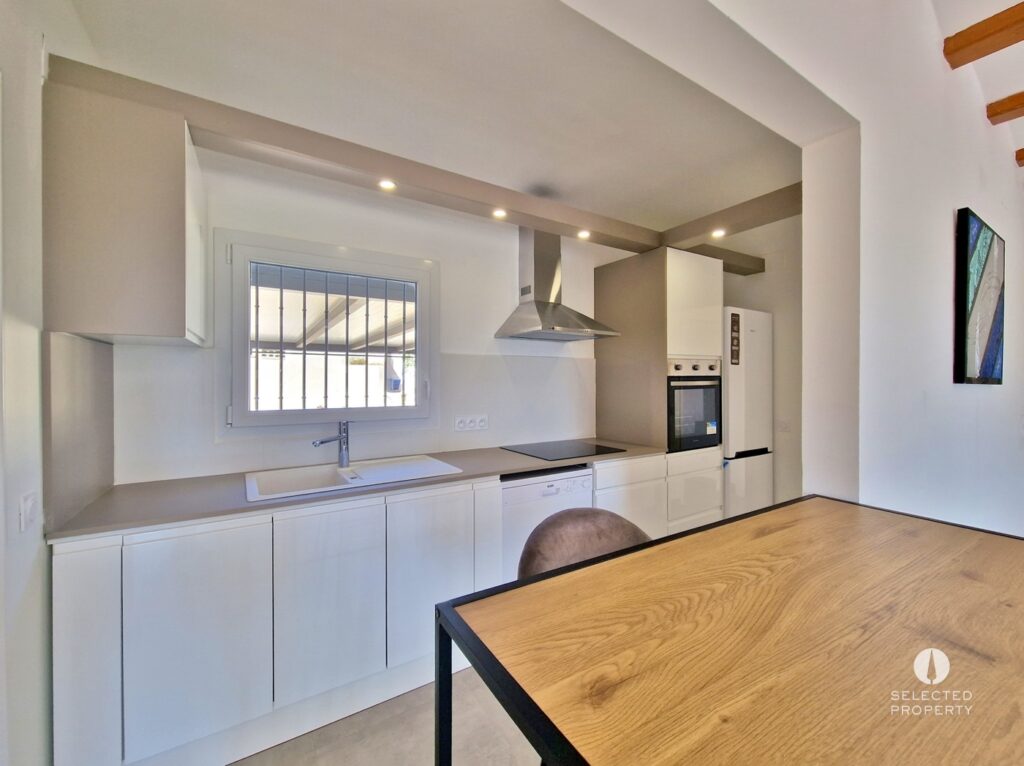 Villa excepcional con vistas al mar, piscina infinity y olivar — totalmente renovada, a 5 minutos de la playa – Pau – villa – Foto 22