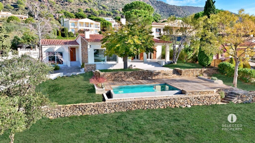 Villa excepcional con vistas al mar, piscina infinity y olivar — totalmente renovada, a 5 minutos de la playa – Pau – villa – Foto 4