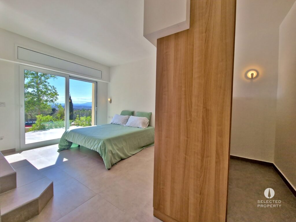 Villa excepcional con vistas al mar, piscina infinity y olivar — totalmente renovada, a 5 minutos de la playa – Pau – villa – Foto 25