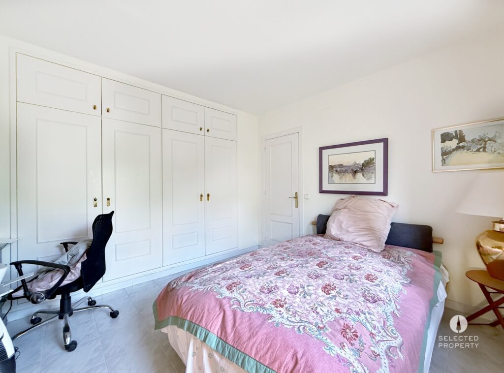 Villa de luxe avec vue sur la baie de Roses – Piscine intérieure, appartement indépendant, exposition plein Sud – Roses – Photo 30