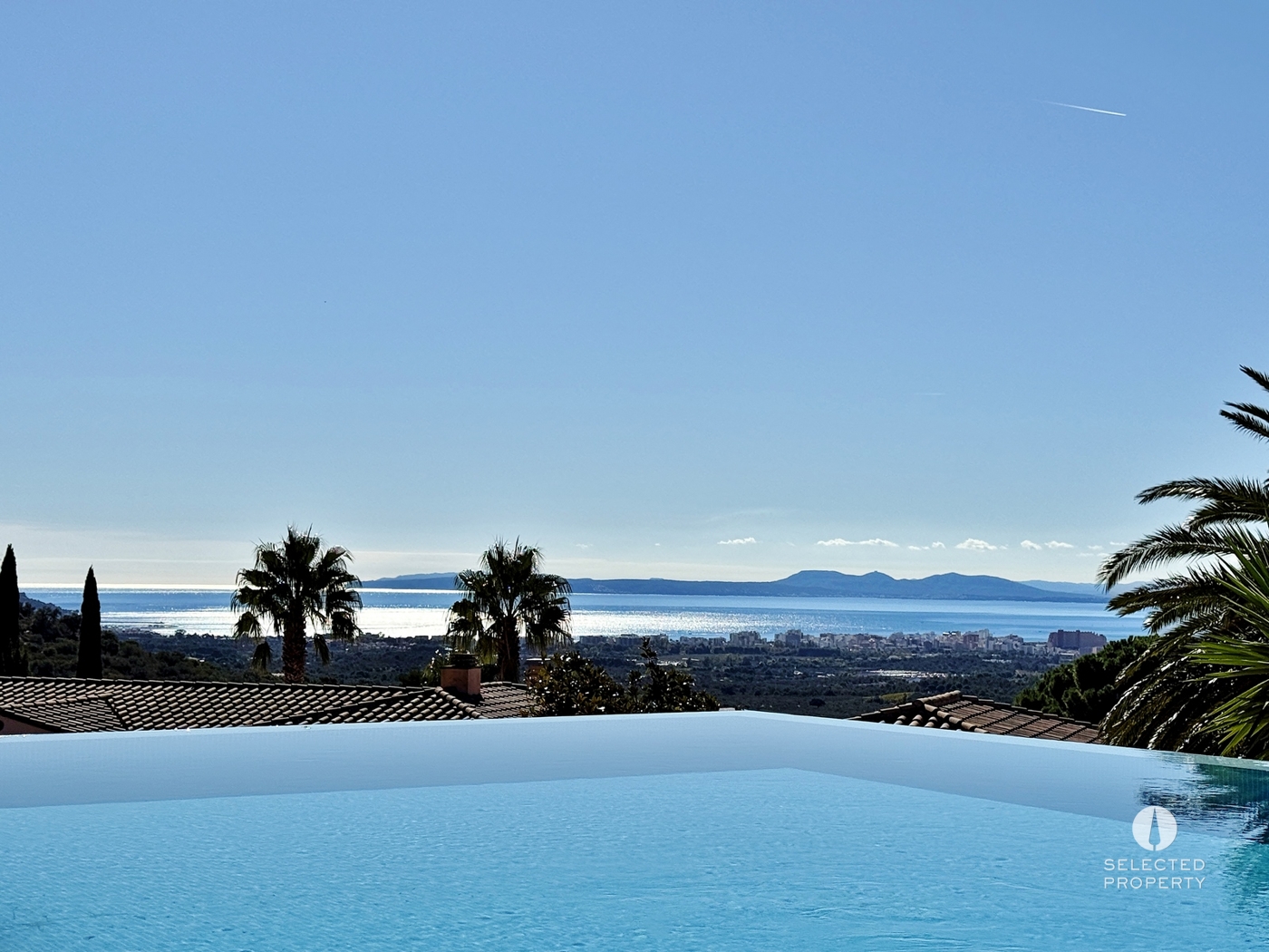 Luxury Villa Near the Beach – Large Plot, Heated Pool, Southwest Orientation – Palau-saverdera – villa – Foto 7
