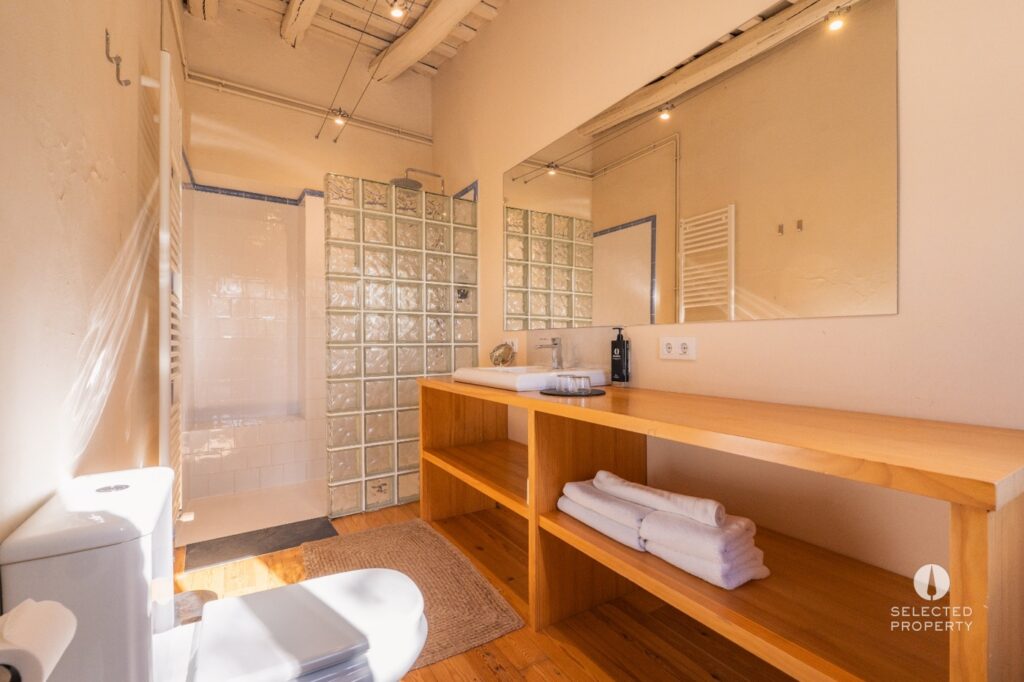 Encantador hotel boutique autosuficiente en funcionamiento con spa y piscina en Alt Empordà – Cabanelles – country – Foto 11