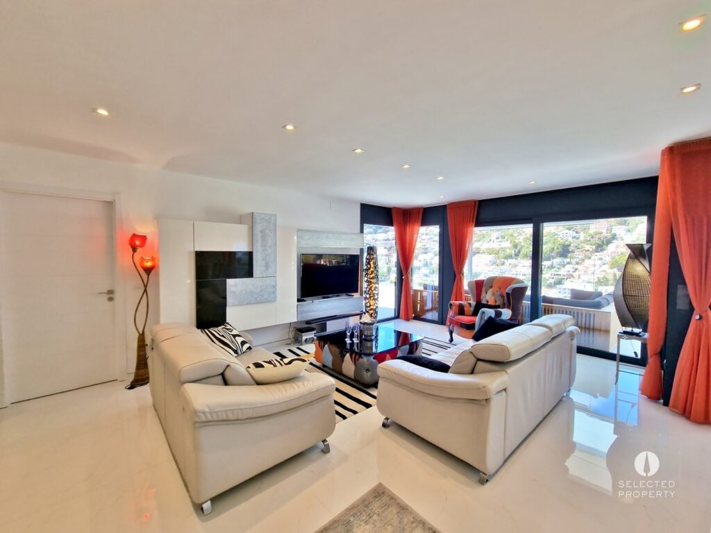 Villa de luxe exceptionnelle avec vue imprenable sur la mer, à seulement 200 mètres de la plage – Roses – villa – Foto 16
