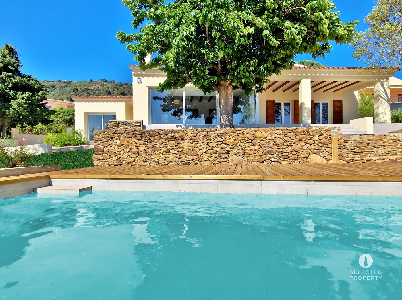 Vil·la renovada amb vistes al mar, piscina desbordant i oliveres, a 5 minuts de la platja – Pau – Vil·la – Foto 10